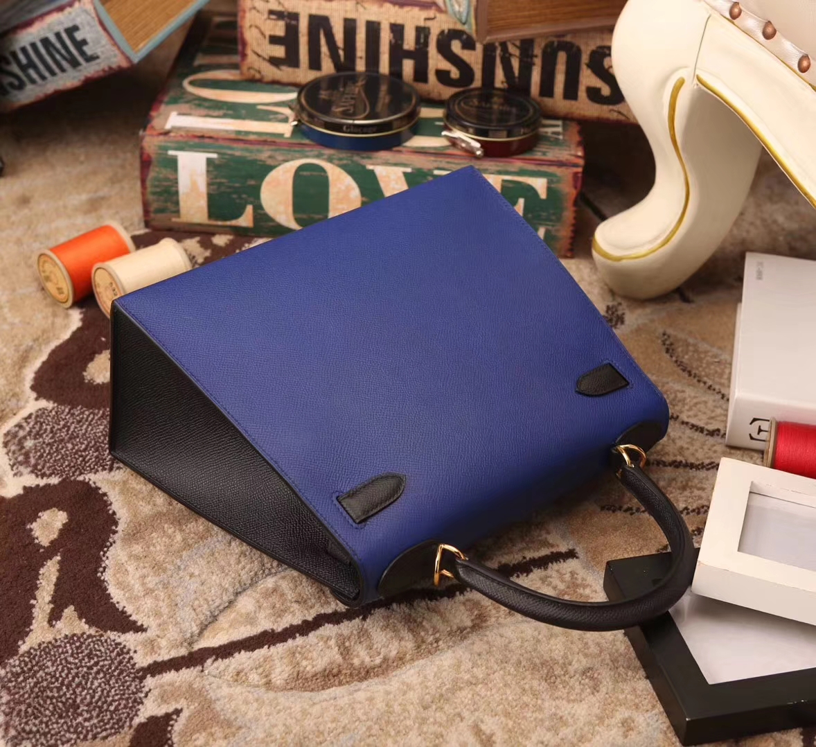 Hermes Kelly 28 电光蓝拼黑色 原厂御用顶级Epsom皮 外缝 金扣