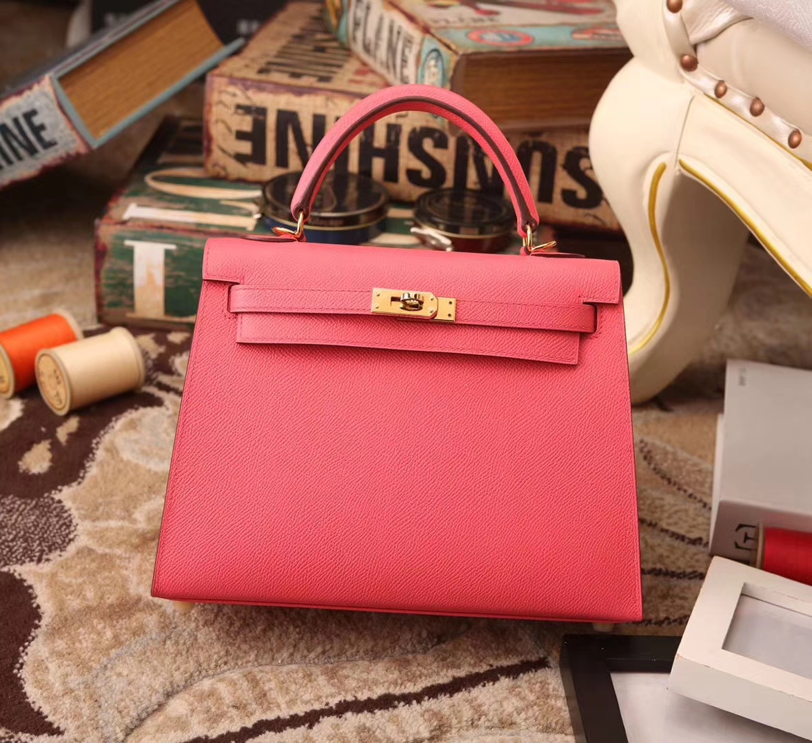 Hermes Kelly 25 8W 新唇膏粉 原厂御用顶级Epsom皮 外缝 金扣 现货