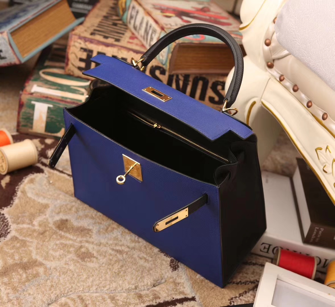 Hermes Kelly 28 电光蓝拼黑色 原厂御用顶级Epsom皮 外缝 金扣