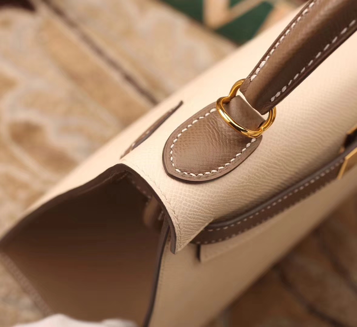 Hermes Kelly 28 奶昔白拼大象灰 原厂御用顶级Epsom皮 外缝 金扣