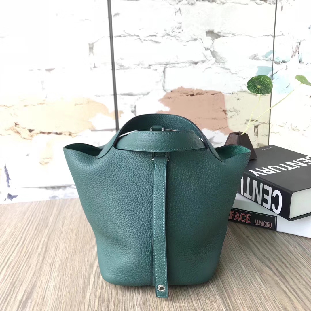 Hermes爱马仕 孔雀绿 原厂御用顶级Togo 皮 Picotin Lock 18cm 现货