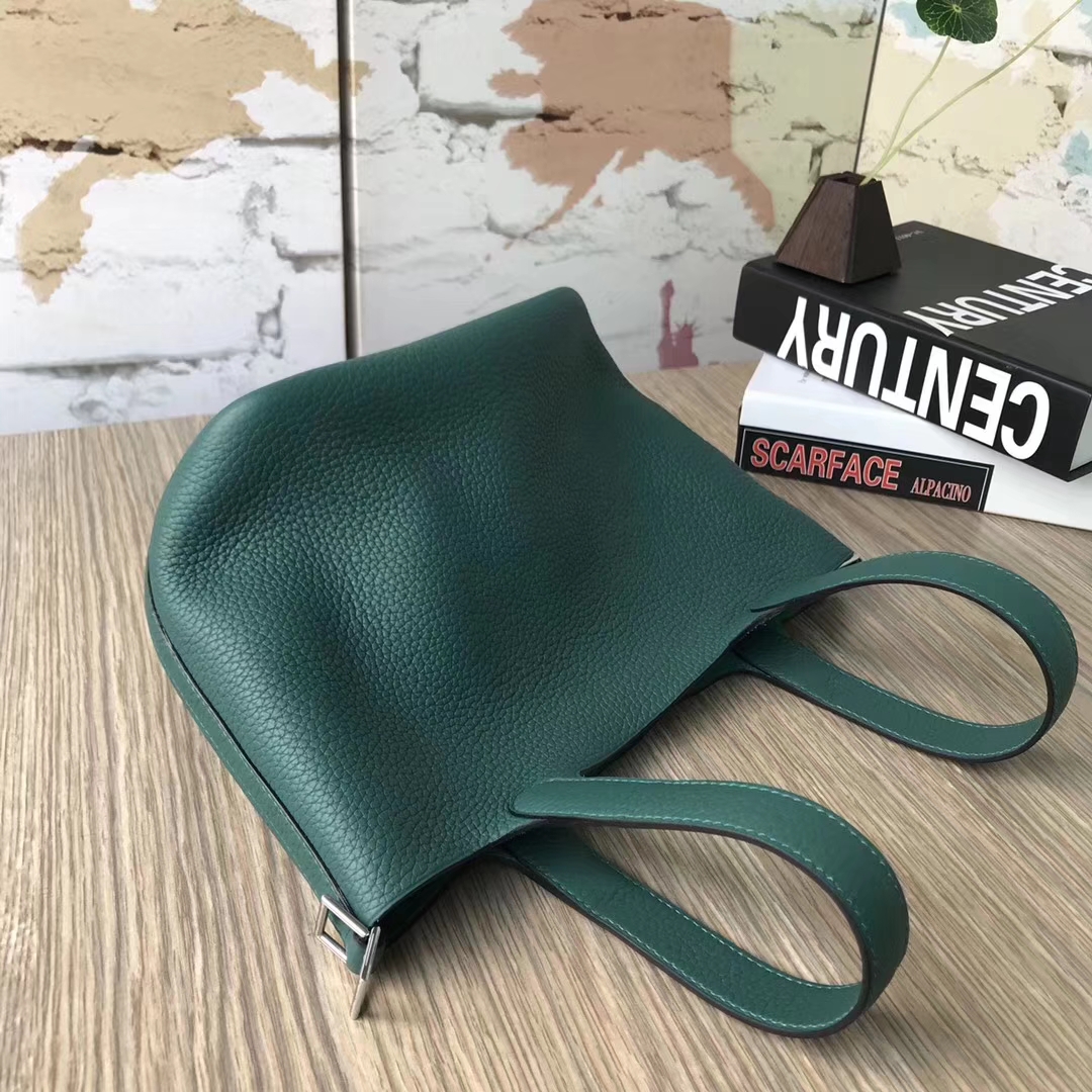 Hermes爱马仕 孔雀绿 原厂御用顶级Togo 皮 Picotin Lock 18cm 现货