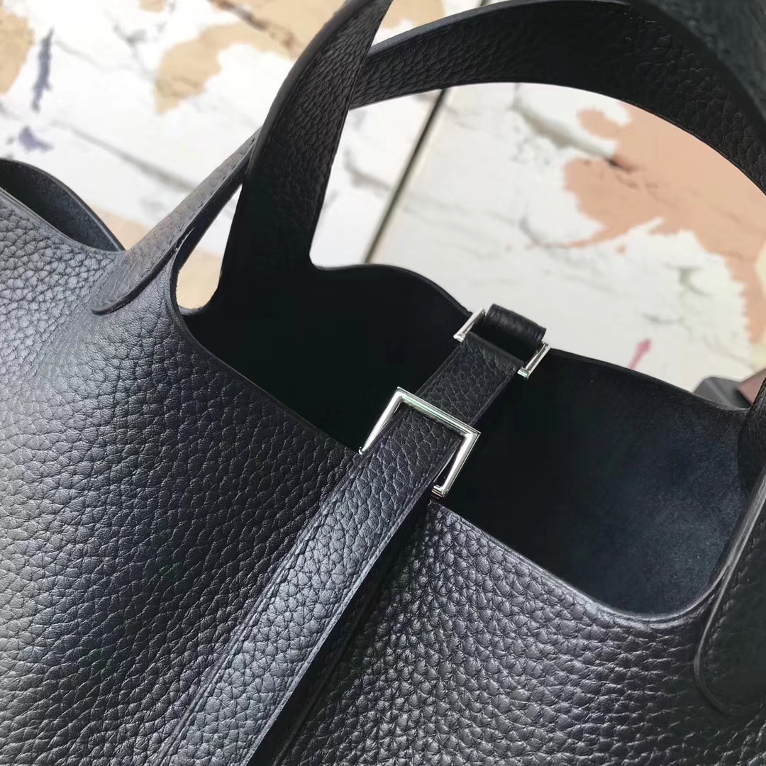 Hermes爱马仕 黑色 原厂御用顶级Togo 皮 Picotin Lock 18cm 现货