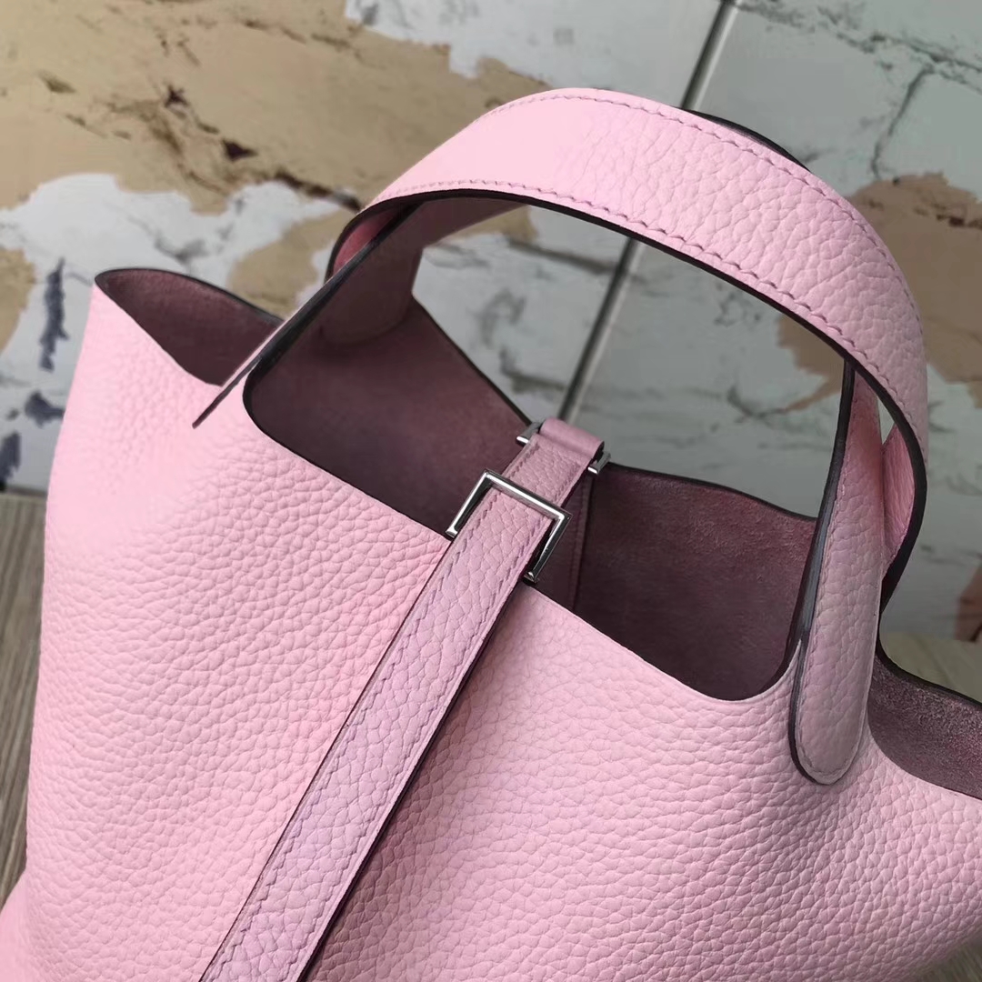 Hermes爱马仕 新樱花粉 原厂御用顶级Togo 皮 Picotin Lock 18cm 现货
