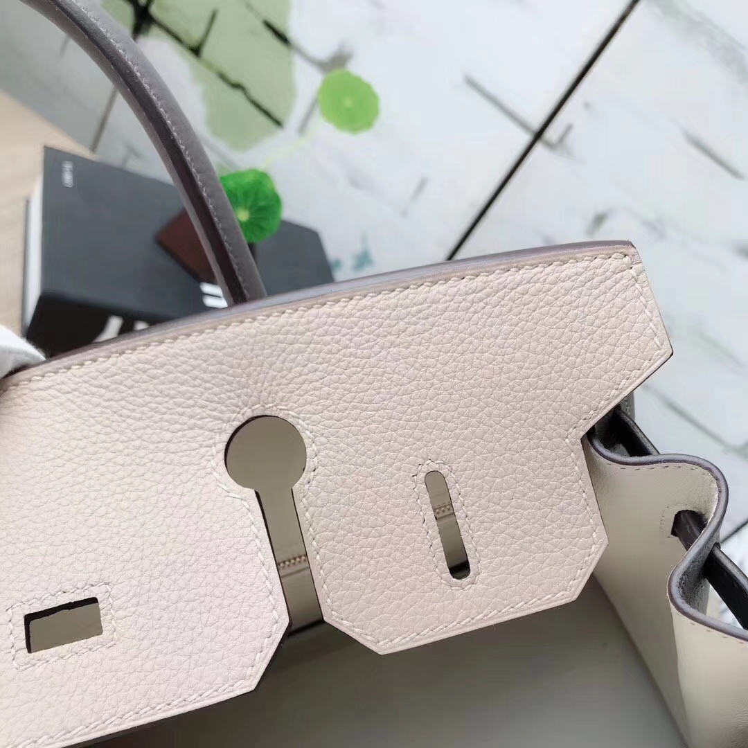 Hermes爱马仕 奶昔白拼风衣灰拼锡器灰 原厂御用顶级小牛皮 Birkin 30 拉丝金扣