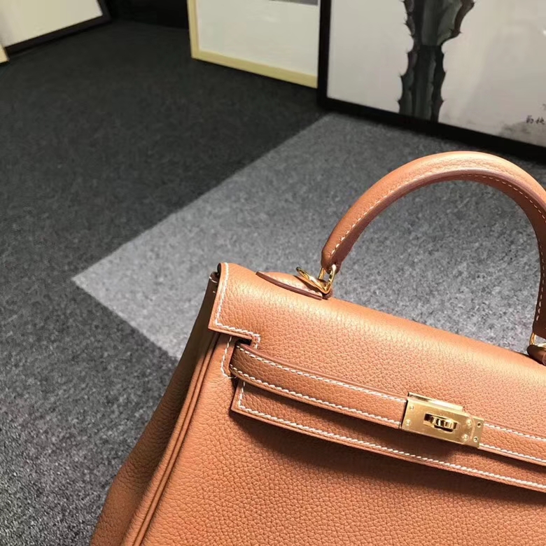 Hermes爱马仕 金棕色 浅咖啡 原厂御用顶级小牛皮 Kelly 25 金扣 现货