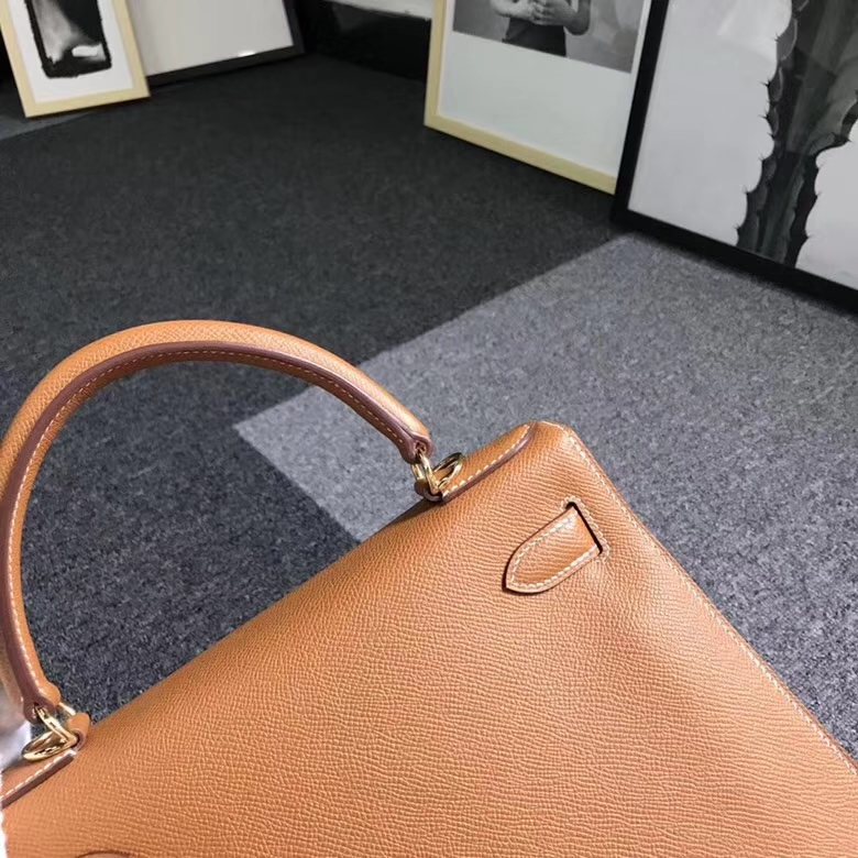 Hermes爱马仕 金棕色 浅咖啡 原厂御用顶级Epsom 皮 Kelly 28 外缝 金扣 现货