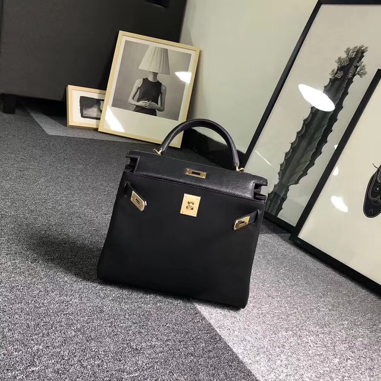 Hermes爱马仕 CK89 黑色 原厂御用顶级小牛皮 Kelly  28 内缝 金扣