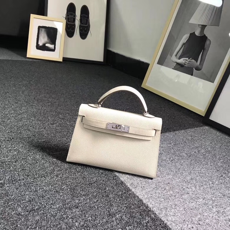 Hermes爱马仕 奶昔白 原厂御用顶级Epsom 皮 Mini Kelly 二代  银扣 现货