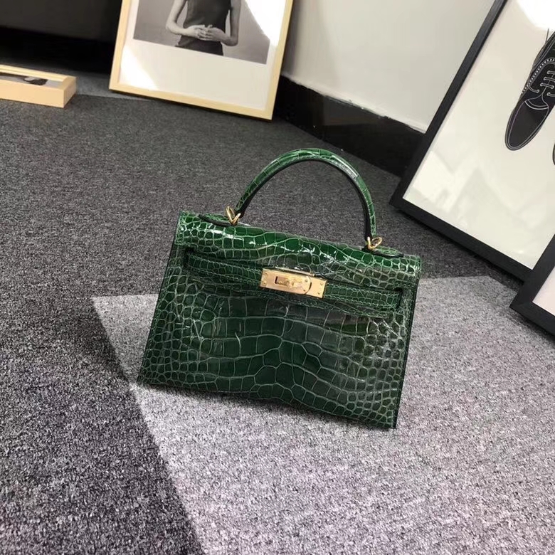 Hermes爱马仕 Mini Kelly  二代 墨绿色 亮面鳄鱼 金扣