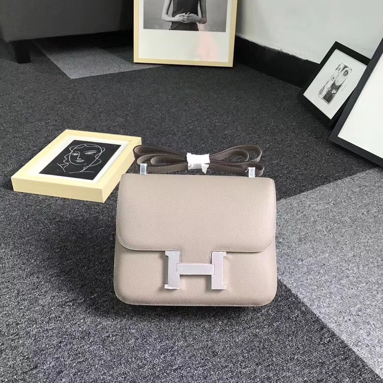 Hermes爱马仕 M8 巴黎灰 原厂御用顶级Epsom 皮 Constance 24 金扣 银扣 现货
