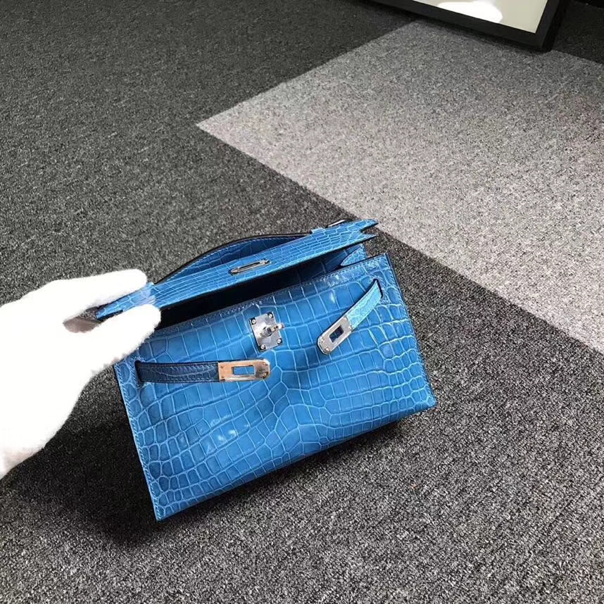 Hermès（爱马仕）7W伊兹密尔蓝 Mini Kelly 二代 银扣 亮面鳄鱼