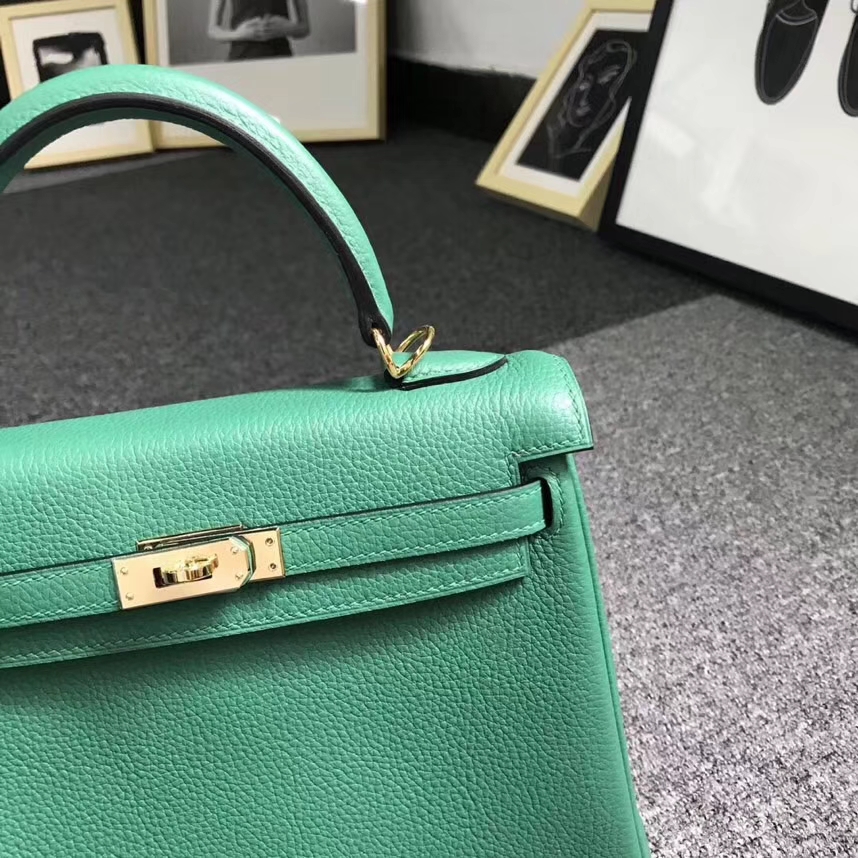 Hermès（爱马仕）U4 丝绒绿 原厂御用顶级小牛皮 Kelly 25 金扣 现货