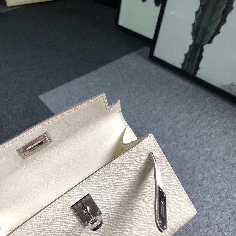 Hermes爱马仕 奶昔白 Mini Kelly 二代 银扣 现货