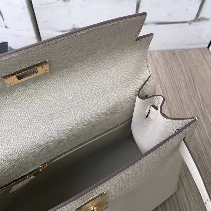 Hermès（爱马仕）奶昔白 原厂御用顶级Epsom 皮 Kelly 28 外缝 金扣