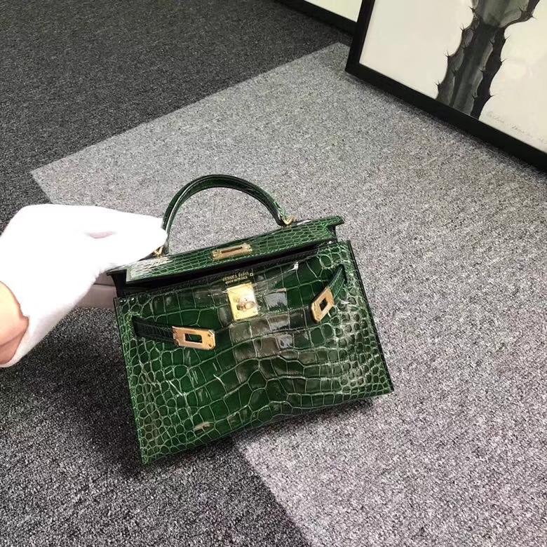Hermes爱马仕 Mini Kelly  二代 墨绿色 亮面鳄鱼 金扣