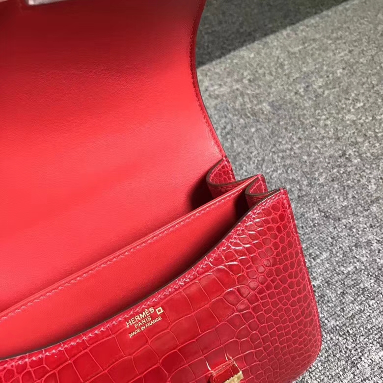 Hermes爱马仕 法拉利红 鳄鱼皮 Constance 19 金扣