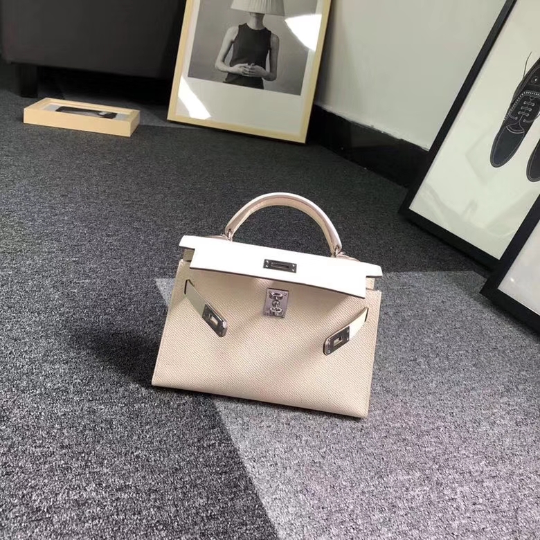 Hermes爱马仕 奶昔白 Mini Kelly 二代 银扣 现货