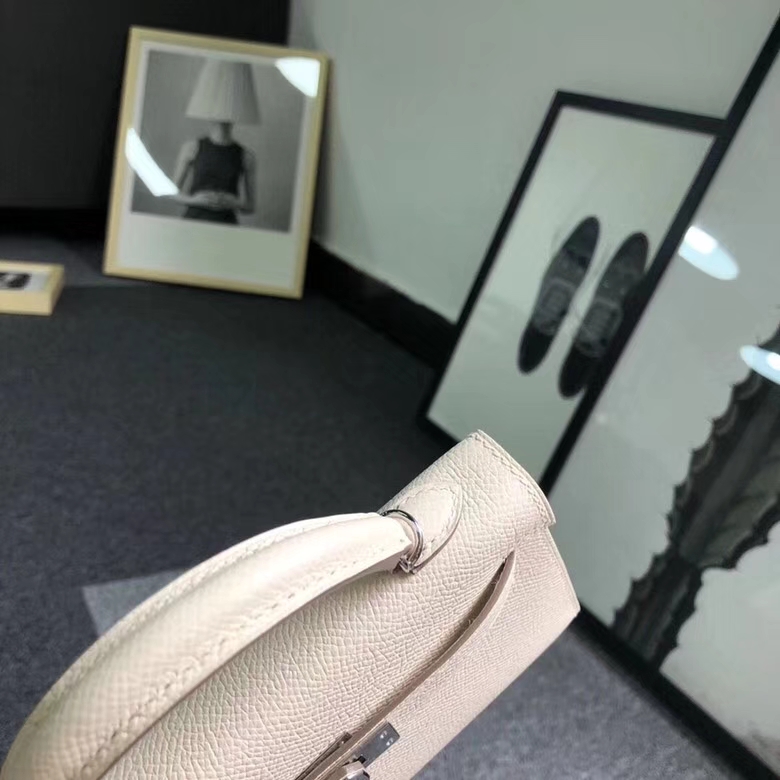 Hermes爱马仕 奶昔白 Mini Kelly 二代 银扣 现货