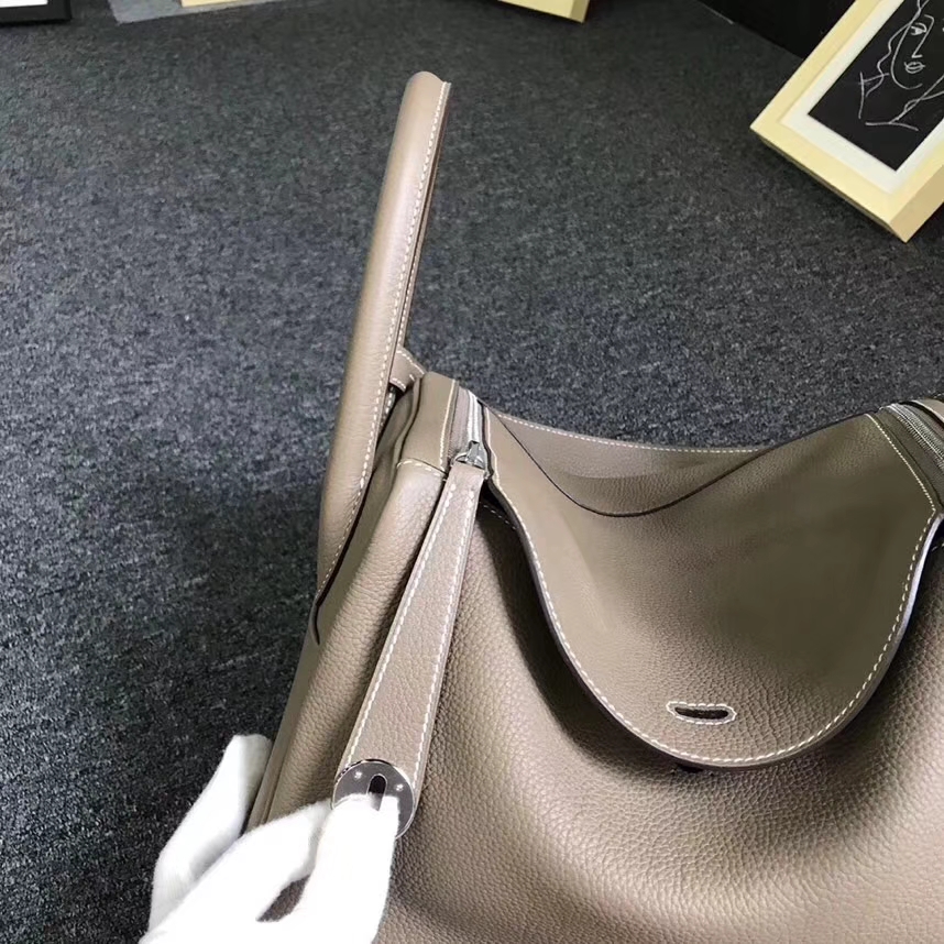 Hermès（爱马仕）CK18 大象灰 原厂御用顶级小牛皮 Lindy 30 银扣 现货