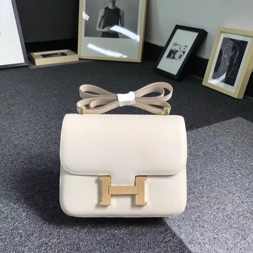 Hermès（爱马仕）奶昔白 原厂御用顶级Epsom 皮 Constance 24 金扣
