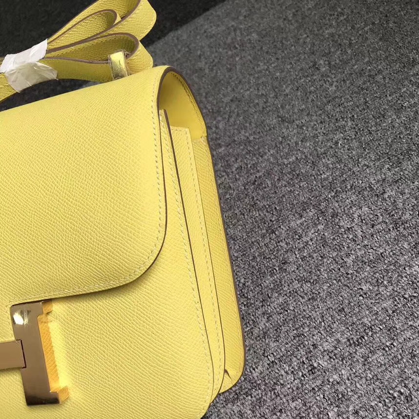 Hermès（爱马仕）鹅蛋黄 原厂御用顶级Epsom 皮 Constance 24 金扣