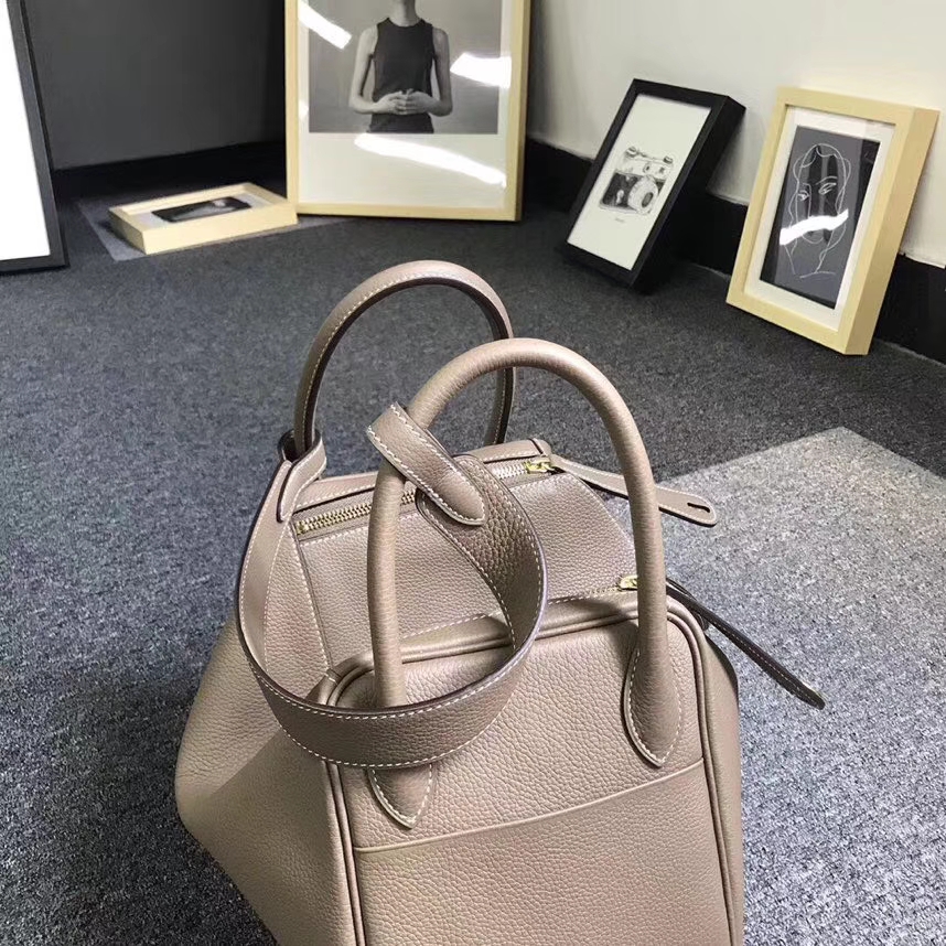 Hermès（爱马仕）CK18 大象灰 原厂御用顶级小牛皮 Lindy 30 金扣 银扣 现货