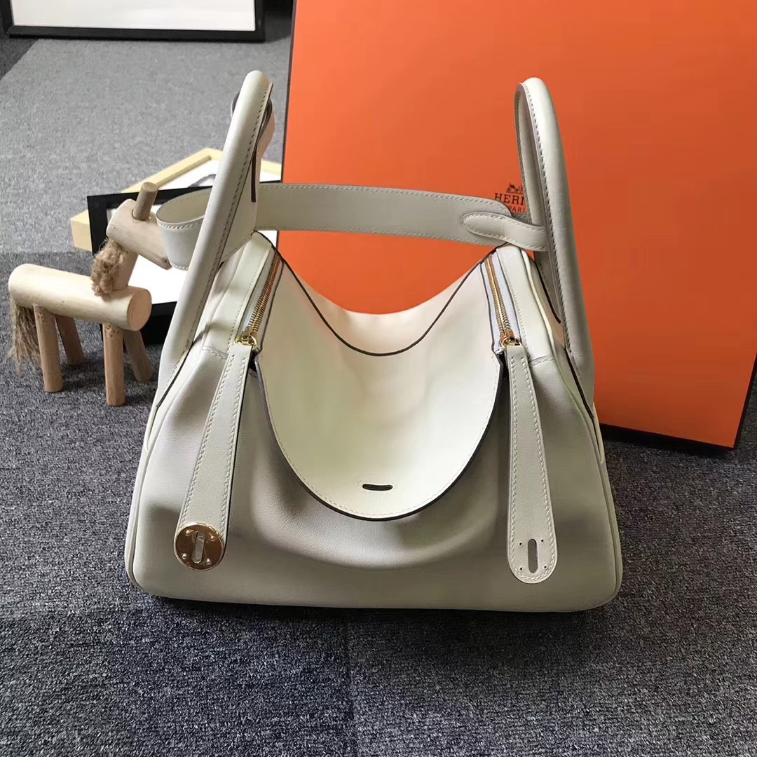 Hermès（爱马仕）奶昔白 原厂御用顶级Swift 皮 Lindy 30 金扣