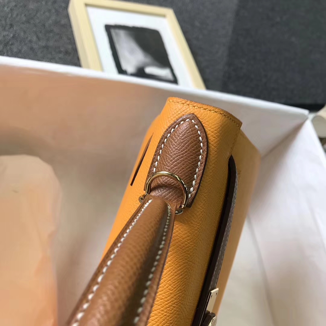 Hermès（爱马仕）太阳金黄拼金棕色 原厂御用顶级Epsom 皮 Kelly 28 外缝 金扣