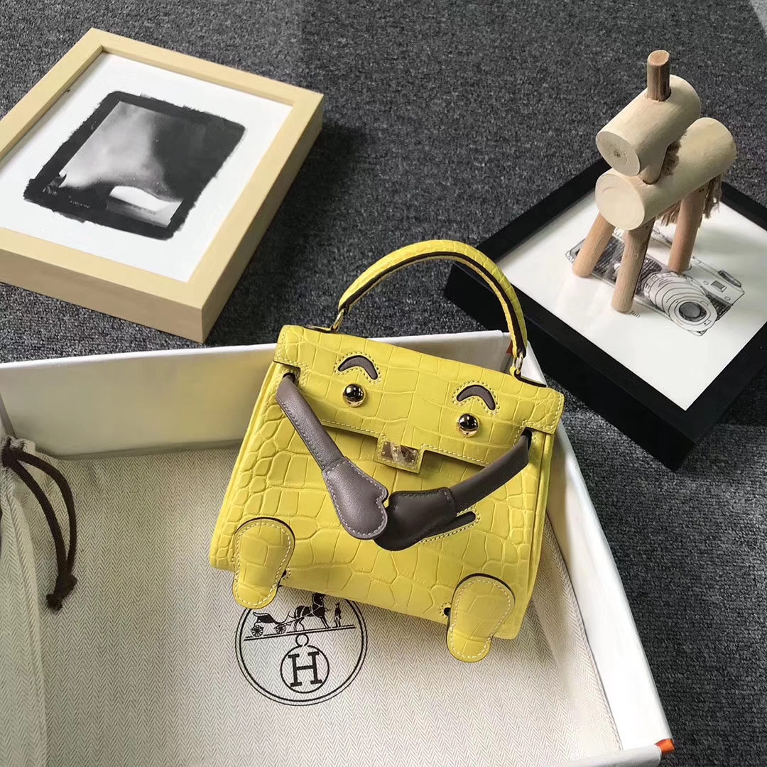 Hermès（爱马仕）琥珀黄拼大象灰 鳄鱼皮 Kelly doll 金扣