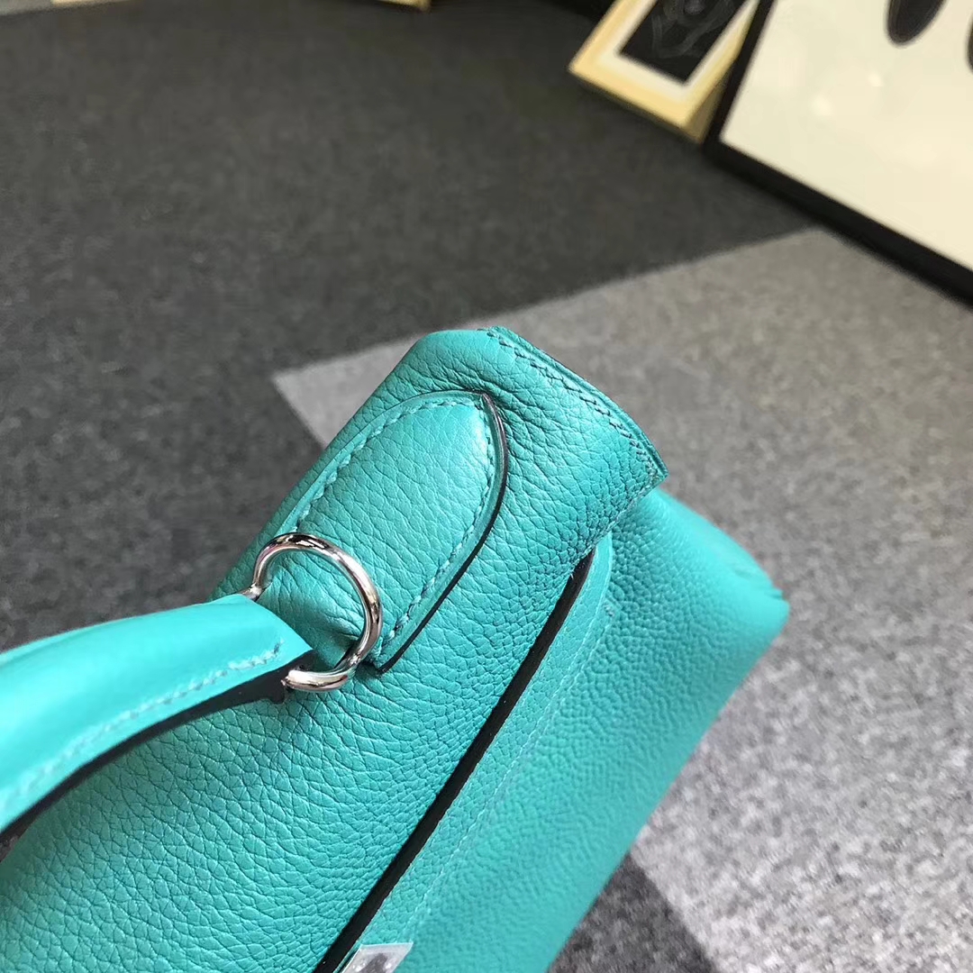 Hermès（爱马仕）7F孔雀蓝 原厂御用顶级小牛皮 Kelly 25 金扣