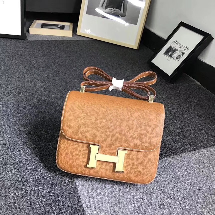 Hermès（爱马仕）金棕色 原厂御用顶级Epsom 皮 Constance 24 金扣 银扣 现货
