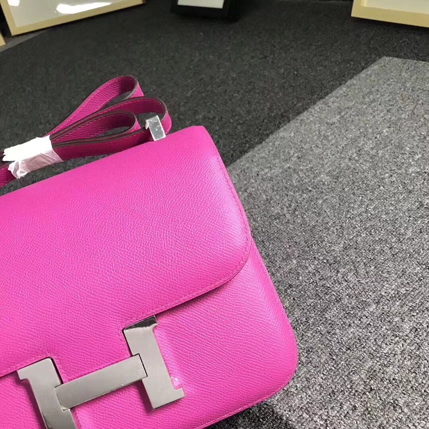 Hermès（爱马仕）9I 玉兰粉 原厂御用顶级Epsom 皮 Constance 24 银扣 现货
