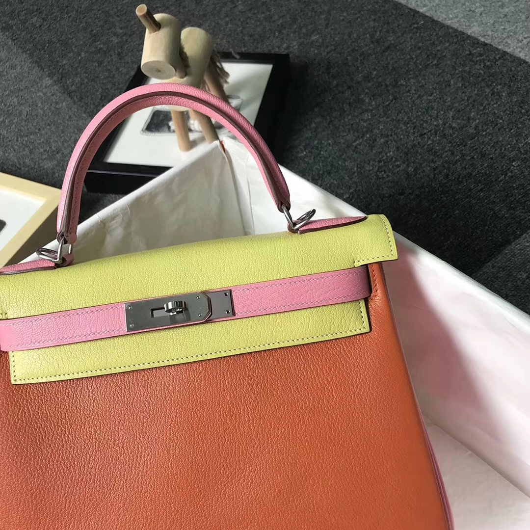 Hermès（爱马仕）橙色拼鹅蛋黄拼奶昔粉 原厂御用顶级山羊皮 Kelly 28 内缝 银扣