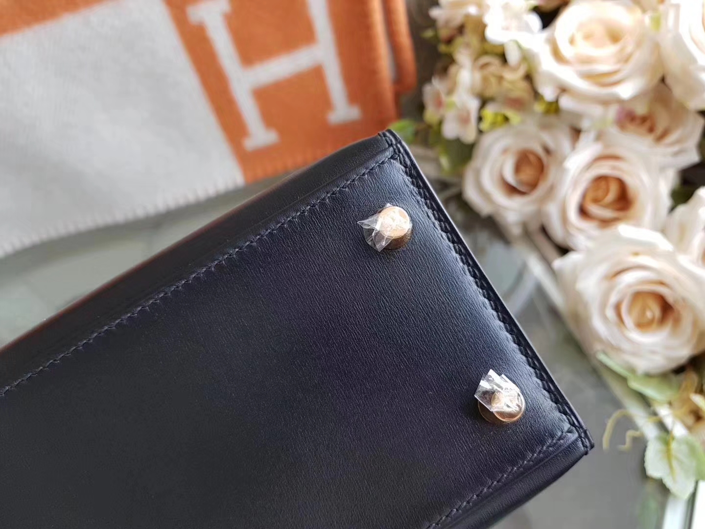 Hermès（爱马仕）Kelly 25cm 外缝 box牛皮 黑色 拼亮面鳄鱼皮 祖母绿 金扣