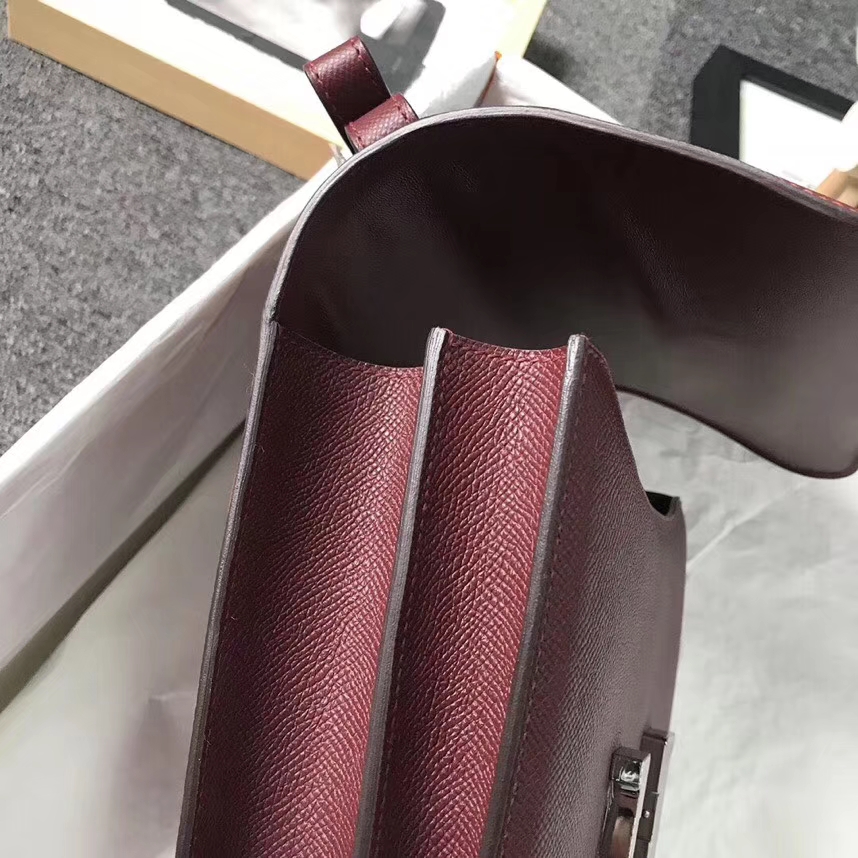 Hermès（爱马仕）爱马仕红 原厂御用顶级Epsom 皮 Constance 24 珐琅扣