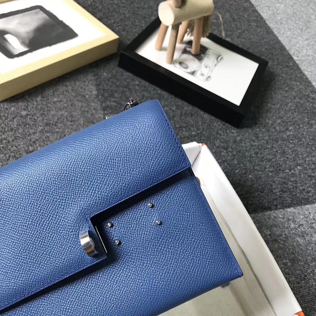 Hermès（爱马仕）R2 玛瑙蓝 原厂御用顶级Epsom 皮 Verrou 插销包