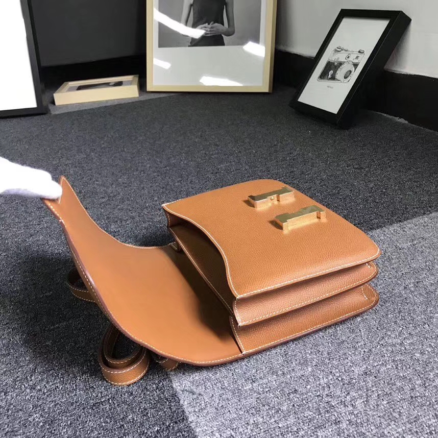Hermès（爱马仕）金棕色 原厂御用顶级Epsom 皮 Constance 24 金扣 银扣 现货