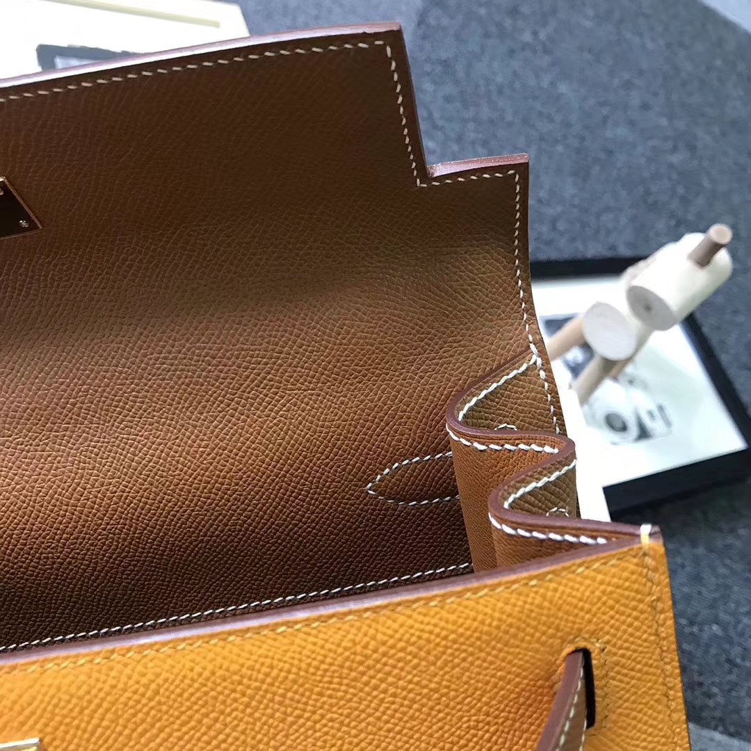 Hermès（爱马仕）太阳金黄拼金棕色 原厂御用顶级Epsom 皮 Kelly 28 外缝 金扣