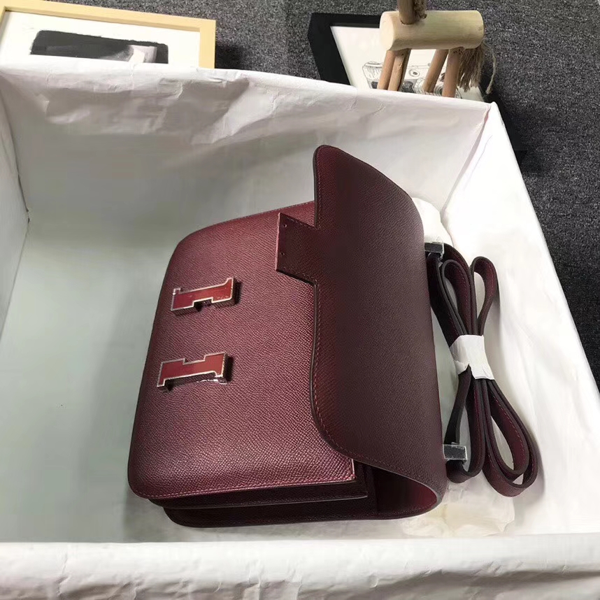 Hermès（爱马仕）爱马仕红 原厂御用顶级Epsom 皮 Constance 24 珐琅扣