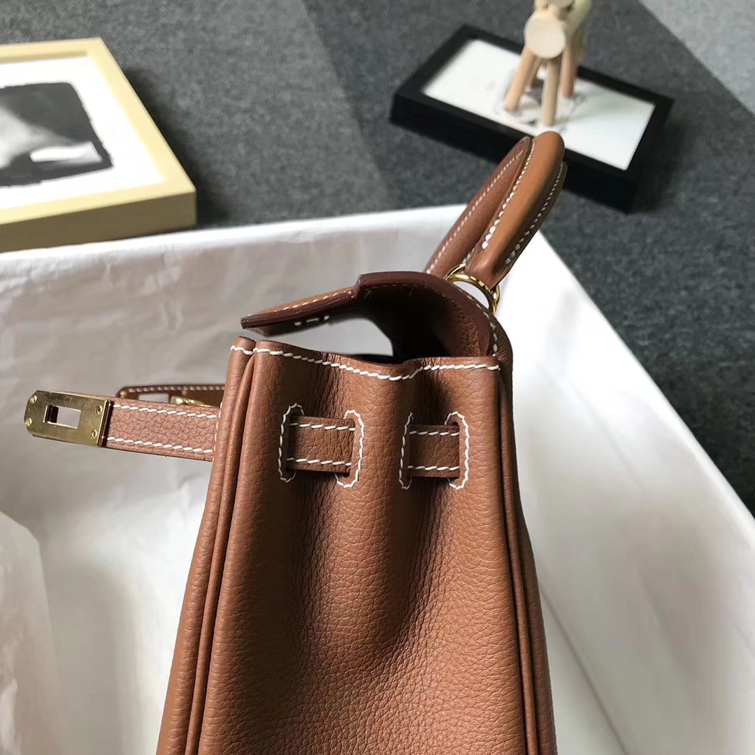 Hermès（爱马仕）金棕色 原厂御用顶级小牛皮 Kelly 25 金扣