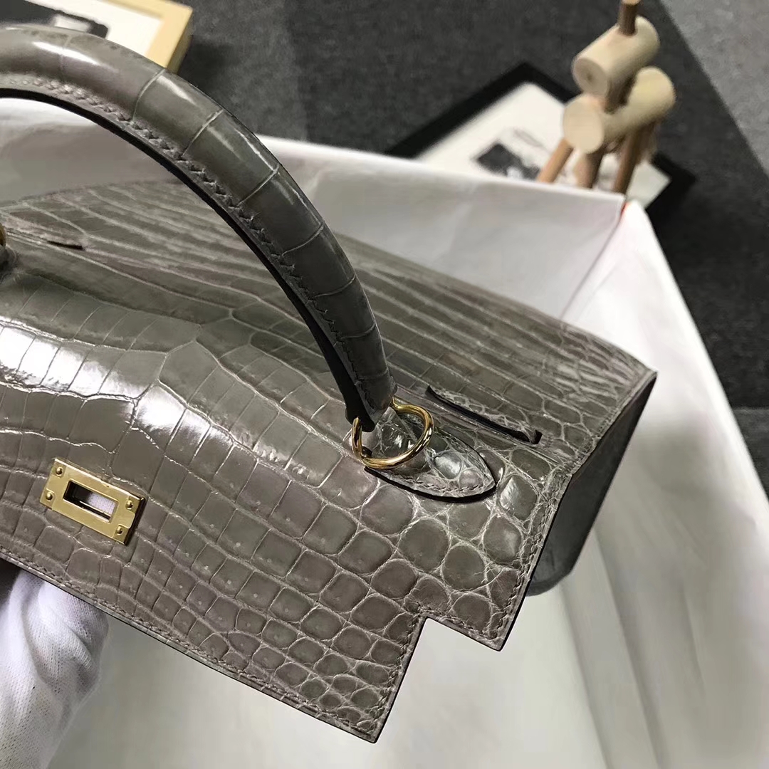 Hermès（爱马仕）斑鸠灰 鳄鱼皮 Kelly 28 金扣 外缝 全手工
