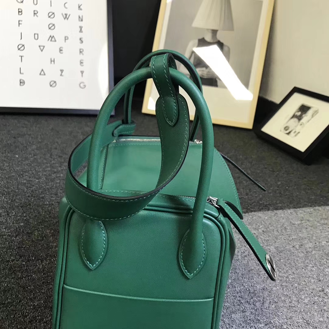 Hermès（爱马仕）U4 丝绒绿 原厂御用顶级Swift 皮 Lindy 26 银扣
