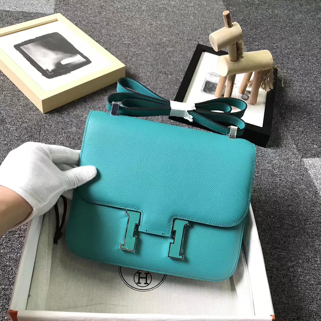 Hermès（爱马仕）7F孔雀蓝内拼薄荷绿 原厂御用顶级Epsom 皮 Constance 24 孔雀蓝珐琅扣