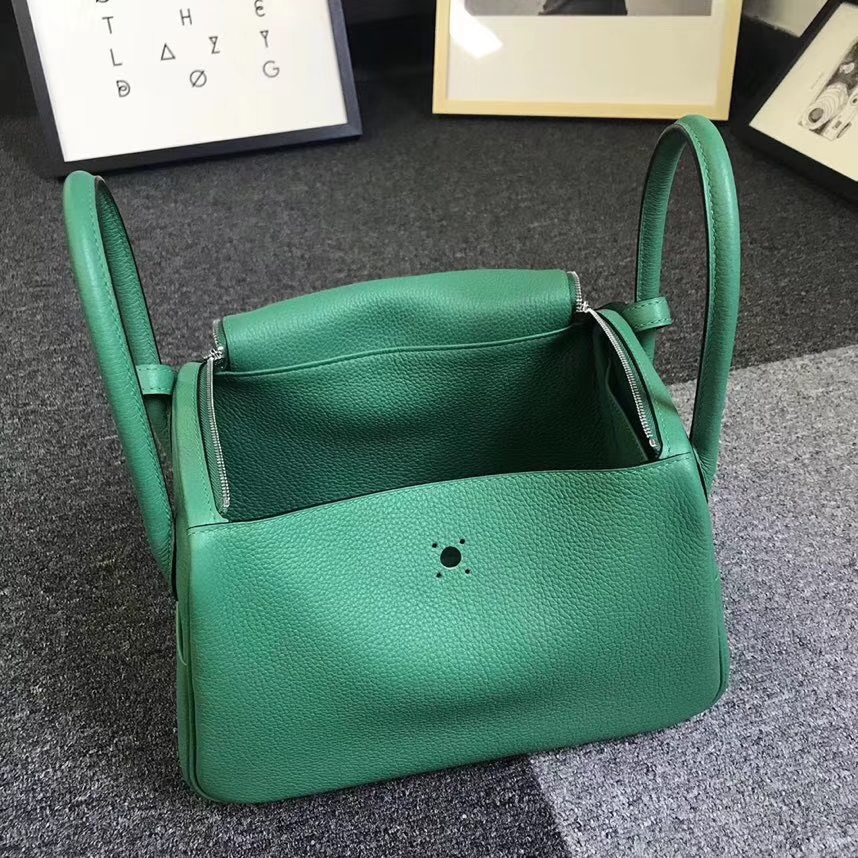 Hermès（爱马仕）U4 丝绒绿 原厂御用顶级小牛皮 Lindy 26 银扣