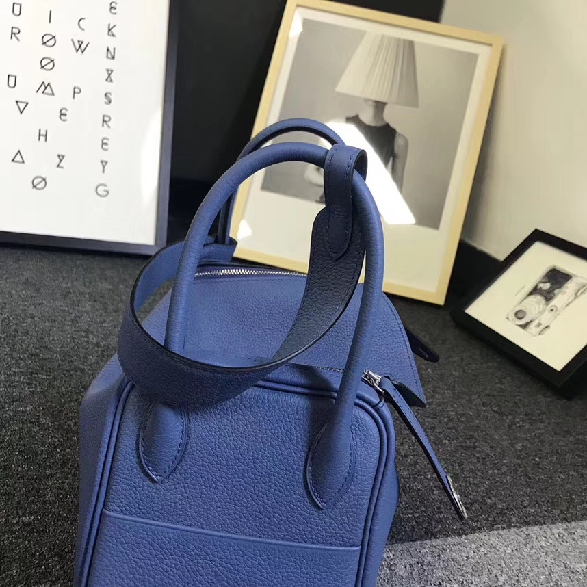 Hermès（爱马仕）R2 玛瑙蓝 原厂御用顶级小牛皮 Lindy 26 银扣