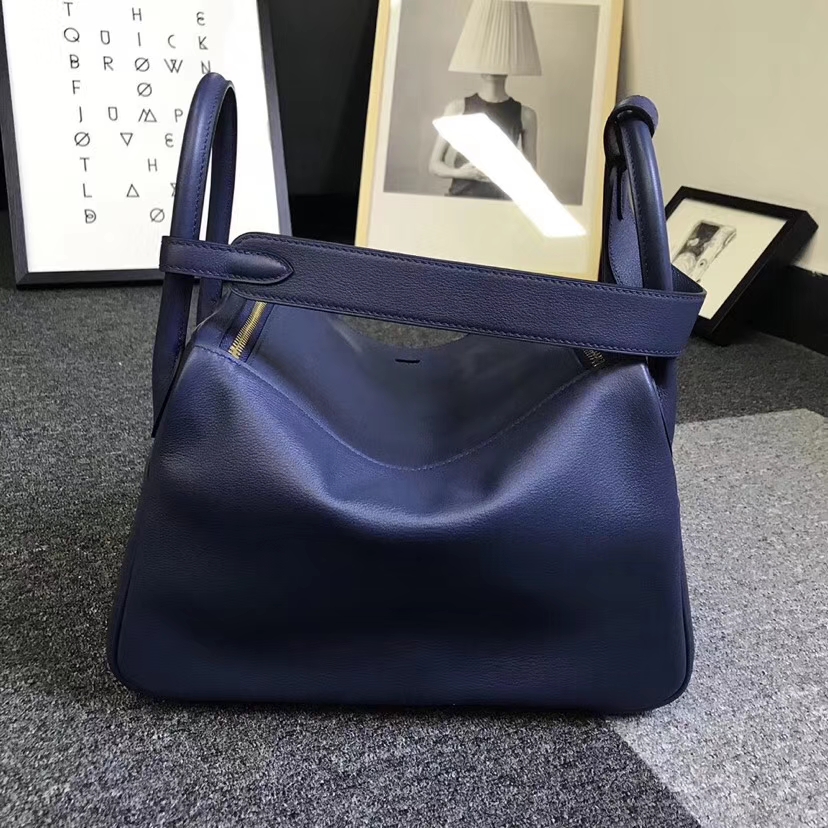 Hermès（爱马仕）鸭子蓝拼石榴红 原厂御用顶级Swift 皮 Lindy 30 金扣 现货