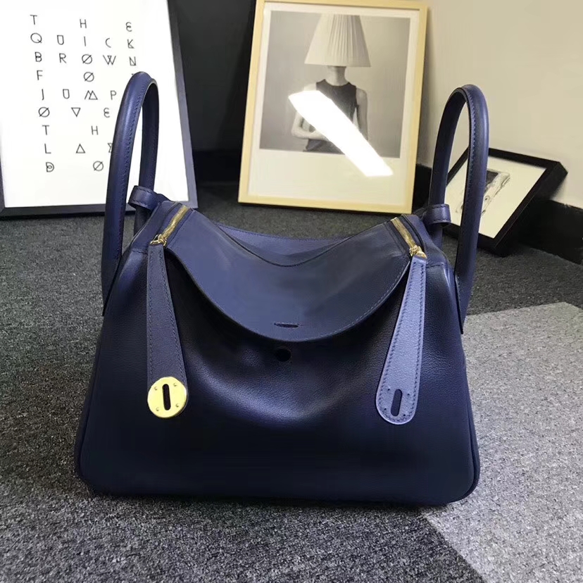 Hermès（爱马仕）鸭子蓝拼石榴红 原厂御用顶级Swift 皮 Lindy 30 金扣 现货