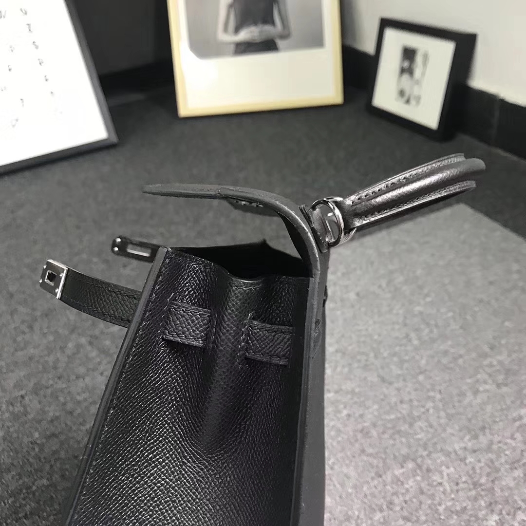 Hermès（爱马仕）黑色 原厂御用顶级Epsom 皮 Kelly 25 外缝 金扣 银扣  现货