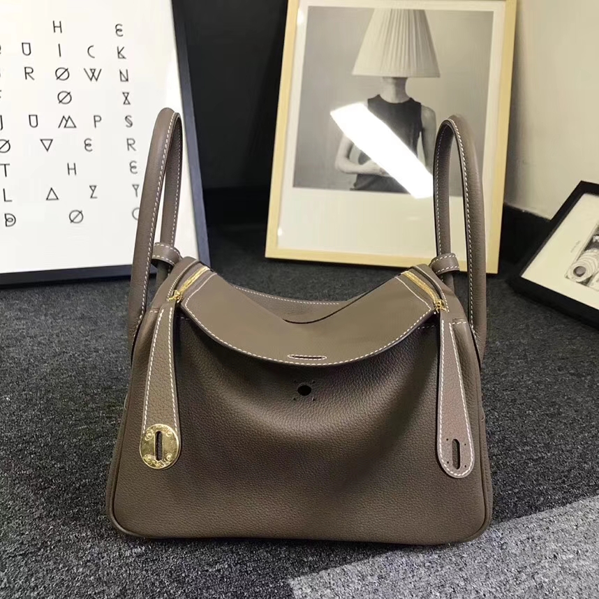 Hermès（爱马仕）CK18 大象灰 原厂御用顶级小牛皮 Lindy 26 金扣 银扣